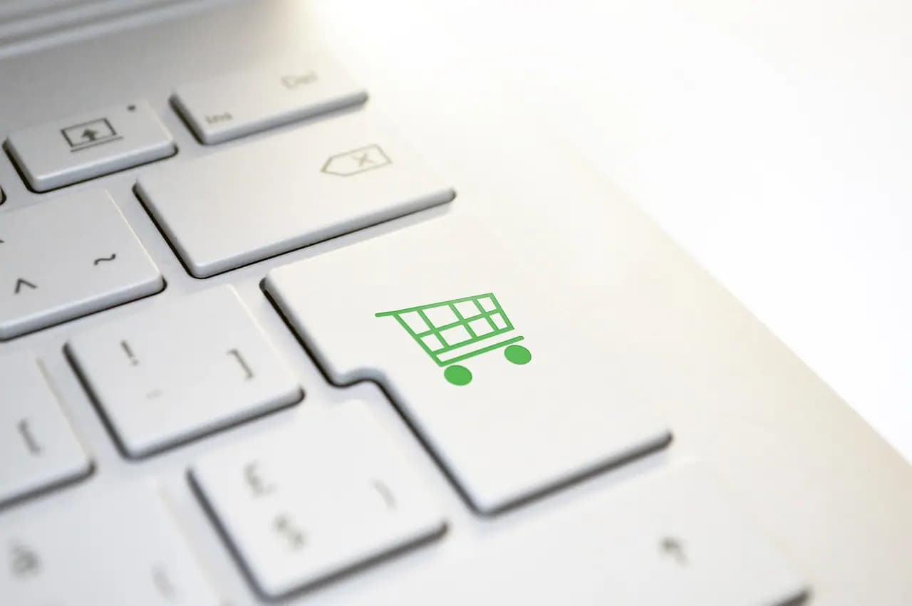 Inventory Management Forecasting for E-commerce in 2025: